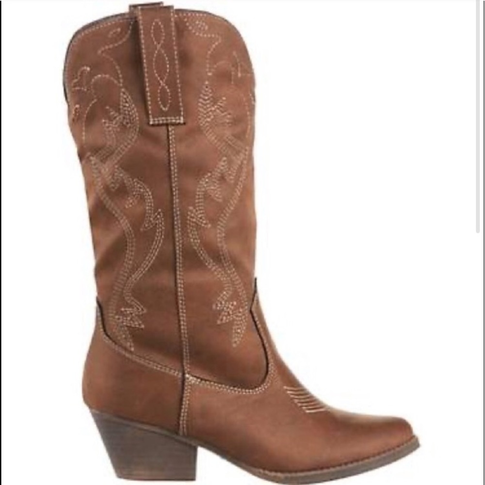 Academy cow girl boots